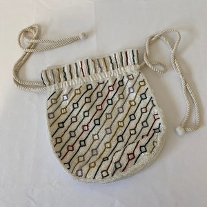 NINA RICHI RARE vintage white beaded drawstring purse