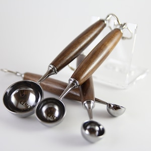 Hand Made Wood Measuring Spoons Set