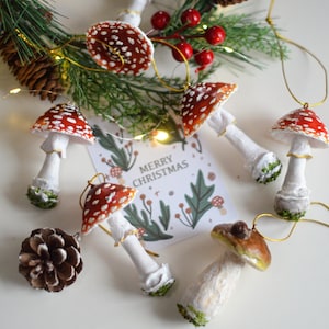 Set de decoración para árbol de Navidad - Adornos navideños - Hongos de arcilla hechos a mano - Setas y boletus - Decoración navideña