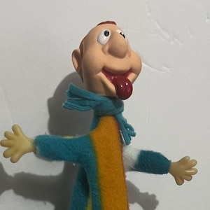 Push-Up Puppet –  Vintage, Handcrafted, Playful, and Collectible
