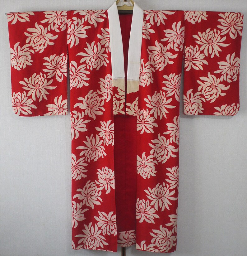Secondhand juban worn under kimono Japanese vintage juban | Etsy