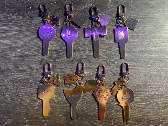 Authentic Louis Vuitton Lock and Key set in very - Depop