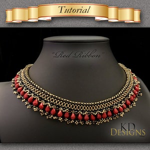 Könnte beinhalten: Eine Perlenkette mit einem gold-schwarzen Design und roten Akzenten. Die Kette heißt "Rotes Band".