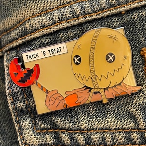 Trick &#39;R Treat Sam Comic Strip Pin
