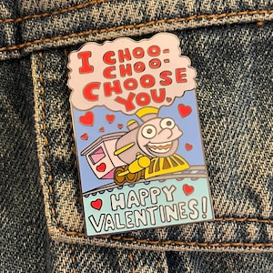 The Simpsons Inspired &quot;I Choo Choo Choose You&quot; Valentines Enamel Pin