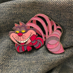 Alice in Wonderland's Cheshire Cat I'm not all there myself Pin Hard Enamel/ Glitter Variant image 7
