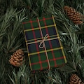 MAC Plaid Wrapping Paper White