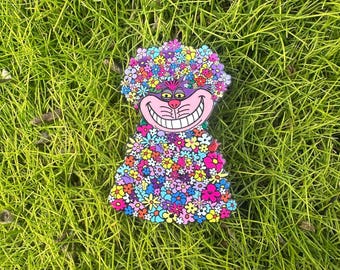 Alice im Wunderland x Midsommar Grinsekatze Mai Königin Frühlingszeit inspiriert Emaille Pin