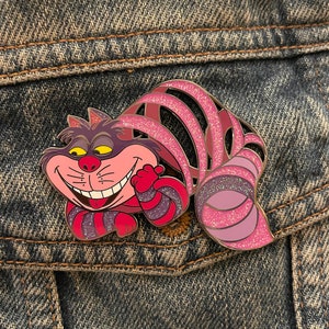 Alice in Wonderland's Cheshire Cat I'm not all there myself Pin Hard Enamel/ Glitter Variant image 2