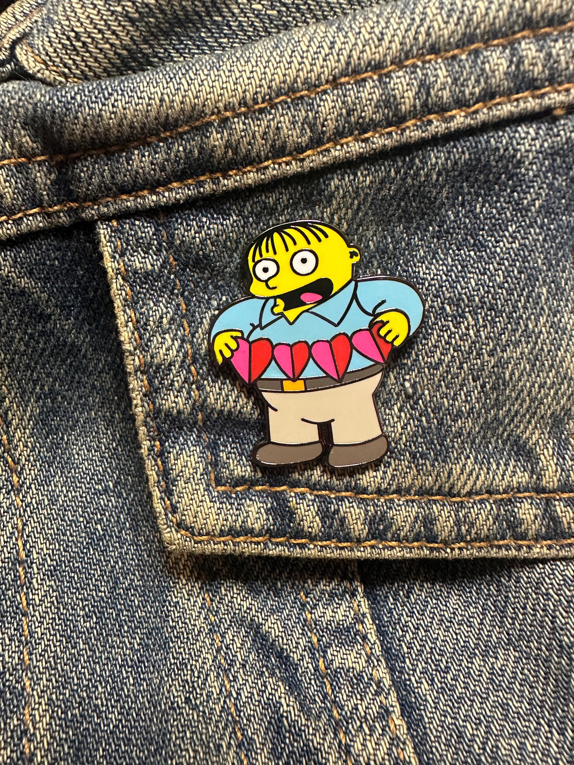 Spilla Smaltata San Valentino I Simpson – Ralph Wiggum E Lisa – Lotto Di 2 - Foto 2