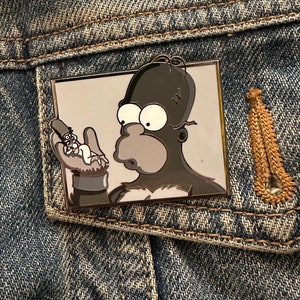 The Simpsons Treehouse of Horror Inspired Homer Kong Enamel Pin image 6