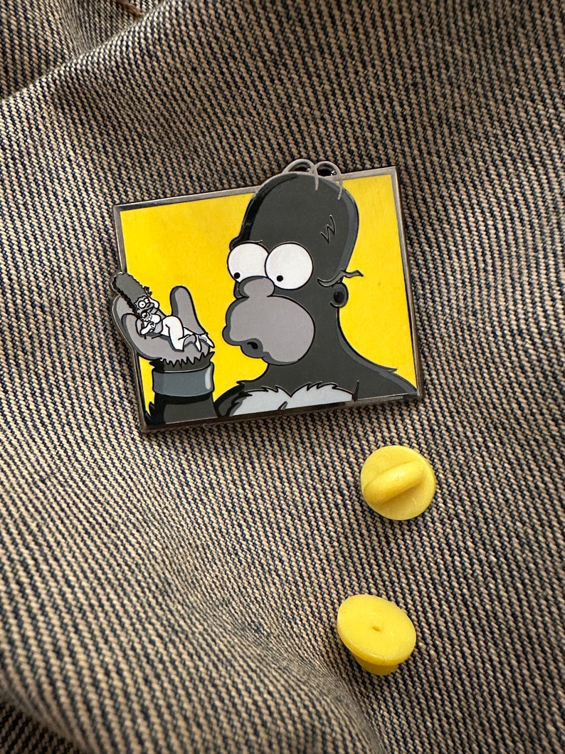 The Simpsons Treehouse of Horror Inspired Homer Kong Enamel Pin image 5
