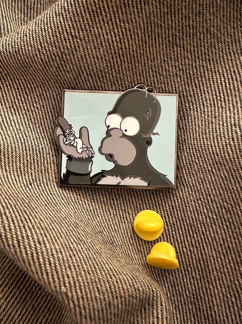 The Simpsons Treehouse of Horror Inspired Homer Kong Enamel Pin image 7