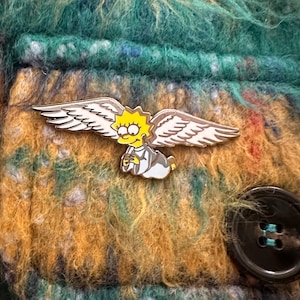 The Simpsons Inspired Lisa Simpson Christmas Manger Angel Hard Enamel Pin