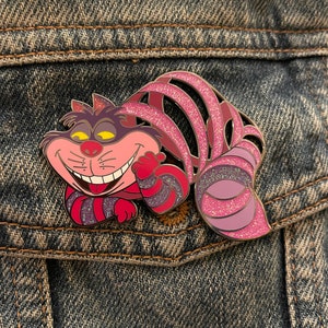 Alice in Wonderland's Cheshire Cat I'm not all there myself Pin Hard Enamel/ Glitter Variant image 5