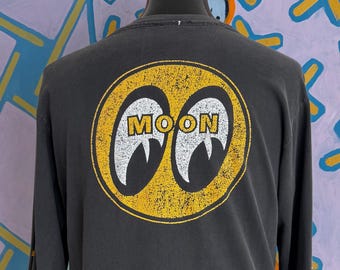 90s Moon Eyes Moon Racing Cams Long Sleeve T-Shirt. Size Large 21.5" x 27.75"