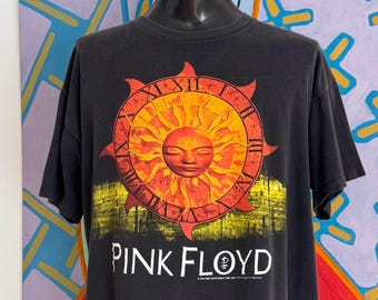 1994 Pink Floyd The Division Bell Sun Clock Graphic Brockum Tour Tee. Single Stitch. Made in USA - Size XL 23.5" x 27.75"
