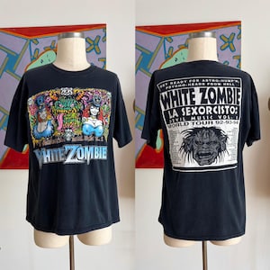 90s White Zombie Tour T-Shirt. Vintage 1992 White Zombie La Sexorcisto Devil Music T-Shirt. Single Stitch. Size Extra Large 23.25&quot; x 28.5&quot;