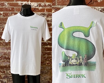 2001 Shrek Film Crew Movie Graphic T-shirt. Vintage 00s Shrek