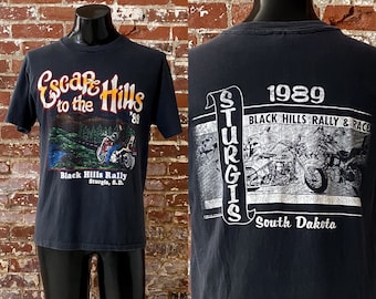 1989 Black Hills Rally “Escape To The Hills” Sturgis South Dakota Souvenir Motorcycle T-Shirt. Single Stitch Made in USA - Med. 20.5" x 27"