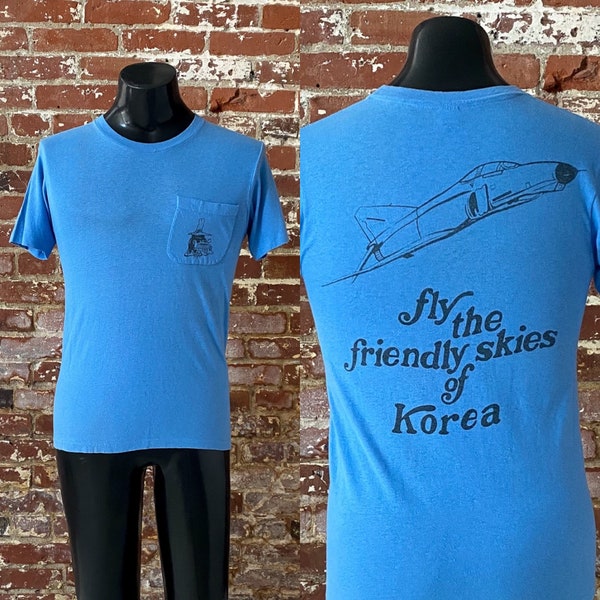 70s Fly The Friendly Skies Of Korea Pocket T-Shirt. Vintage 1970s Military Souvenir Pocket Tee. Hanes Single Stitch - Small 17.5" x 27"