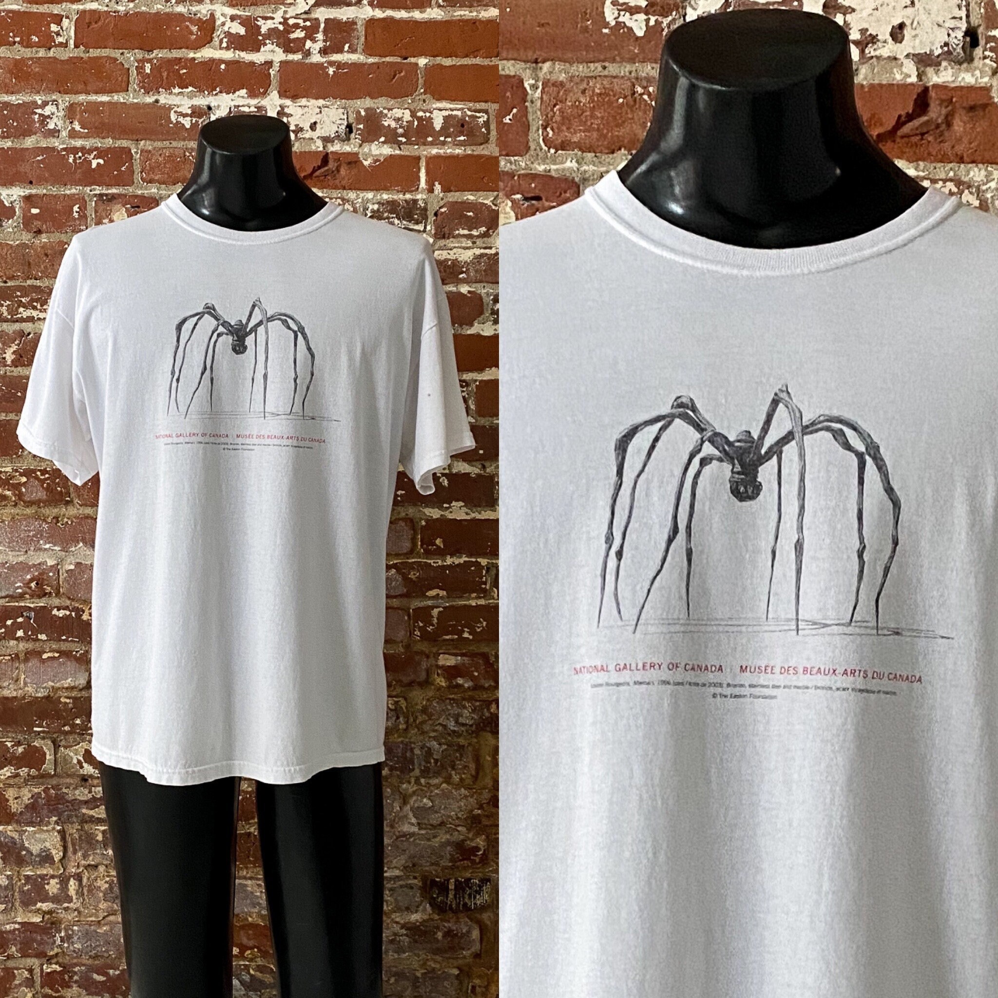 00s Louise Bourgeois Maman Sculpture Art Sculpture Tee. 2003