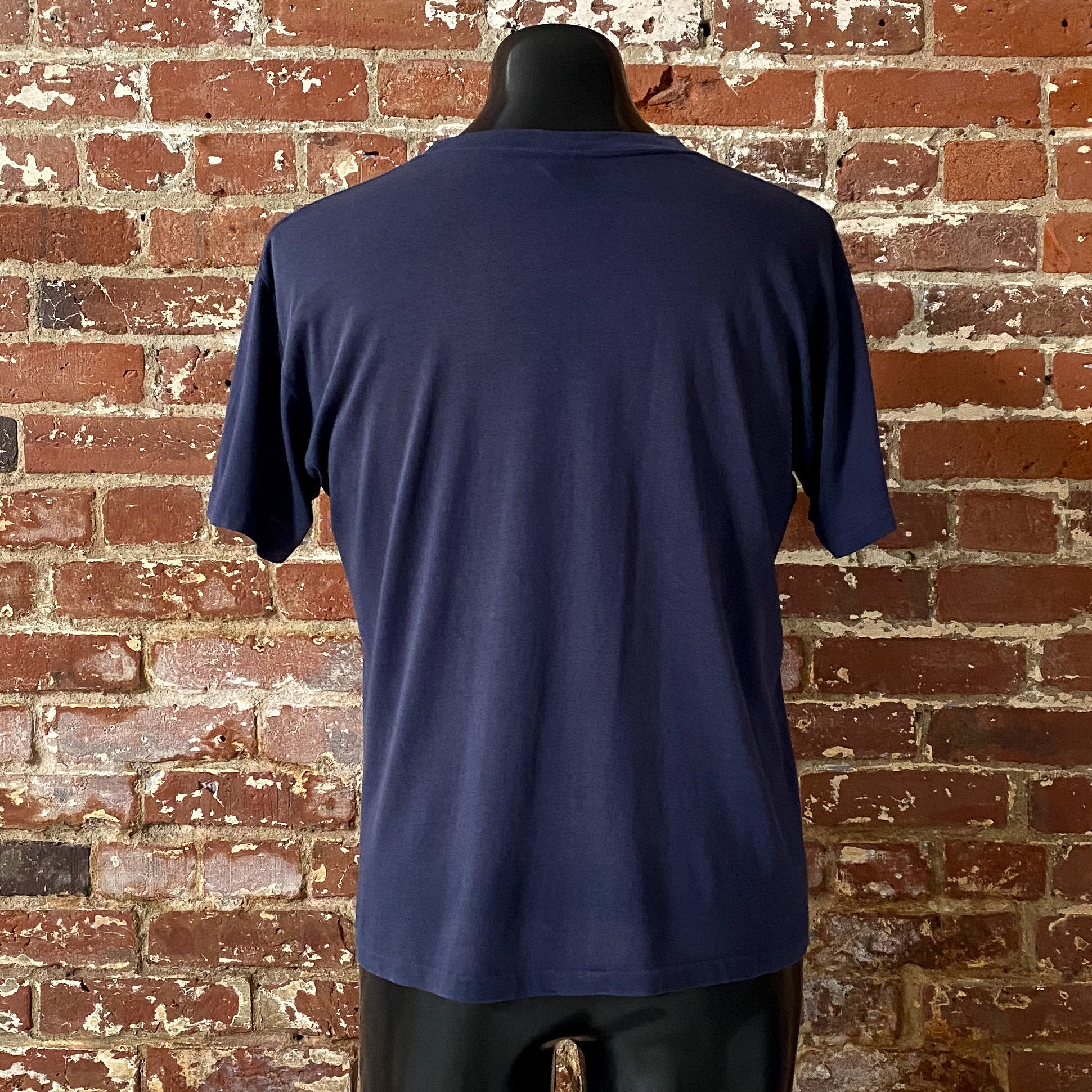 ウェア 80s adidas game shirt vintage navy 80s Adidas USA Navy Blue T-shirt. Vintage 1980s Adidas USA