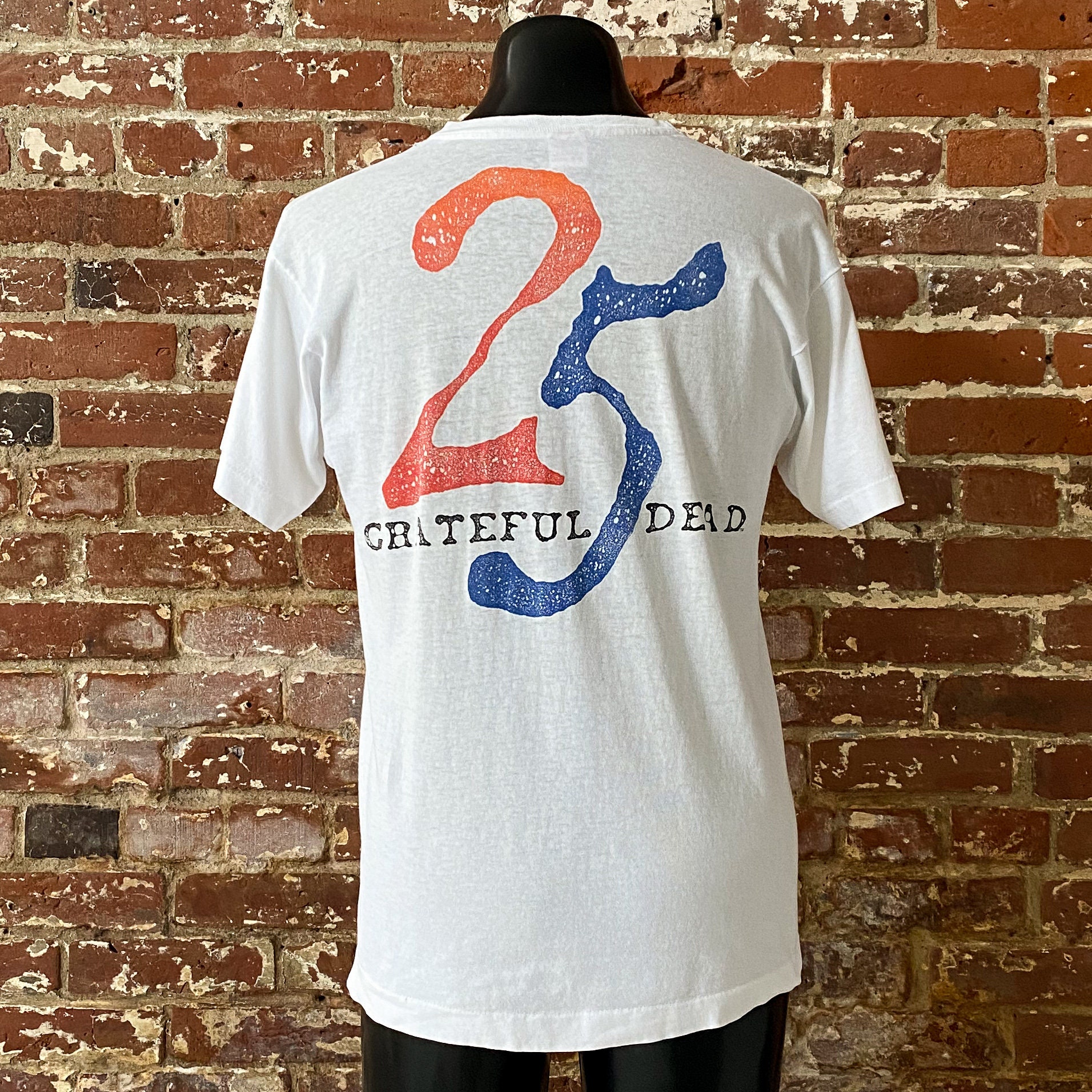 90s Grateful Dead 25th Anniversary T-shirt. Vintage 1990