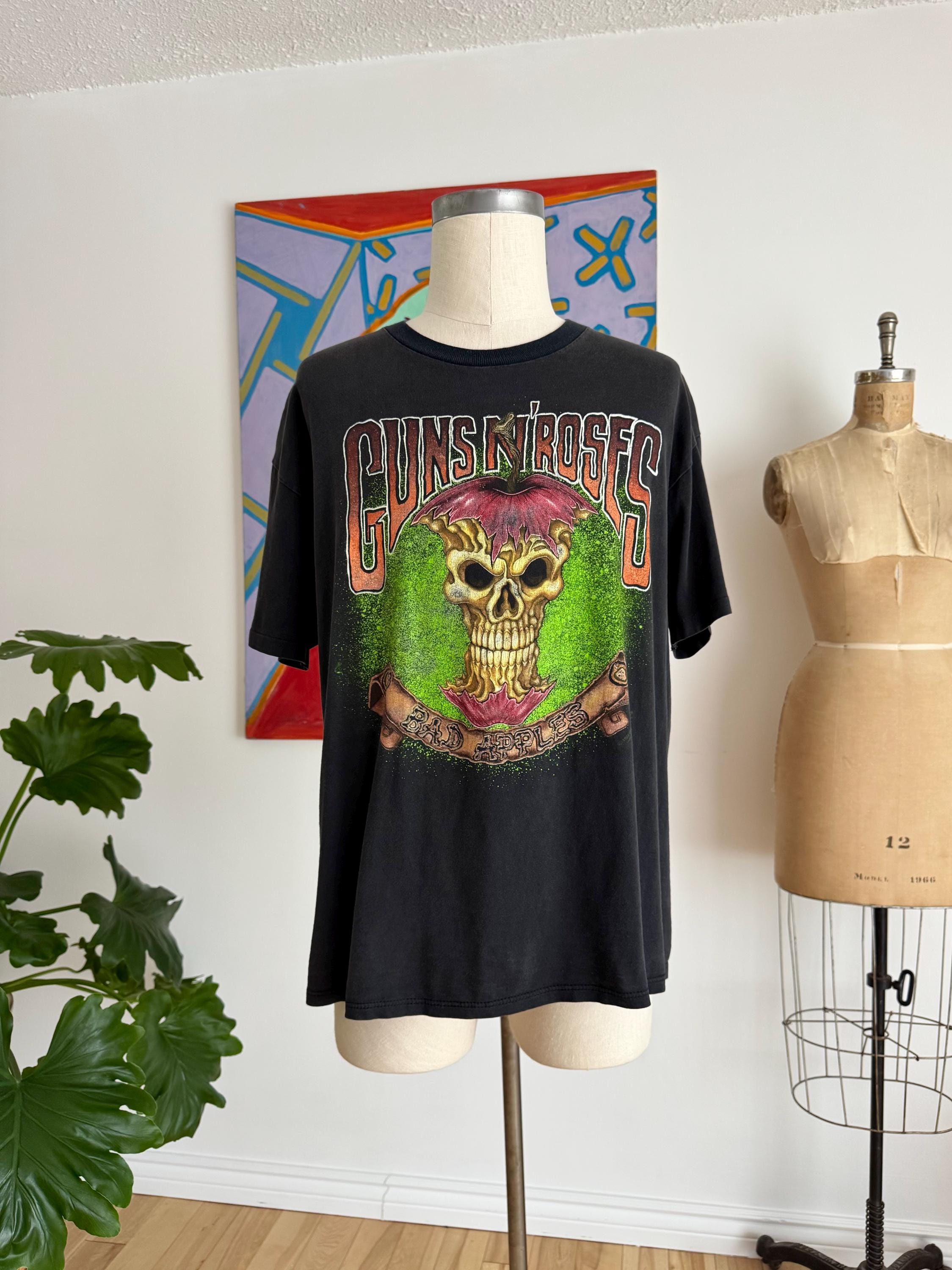 90s Guns N