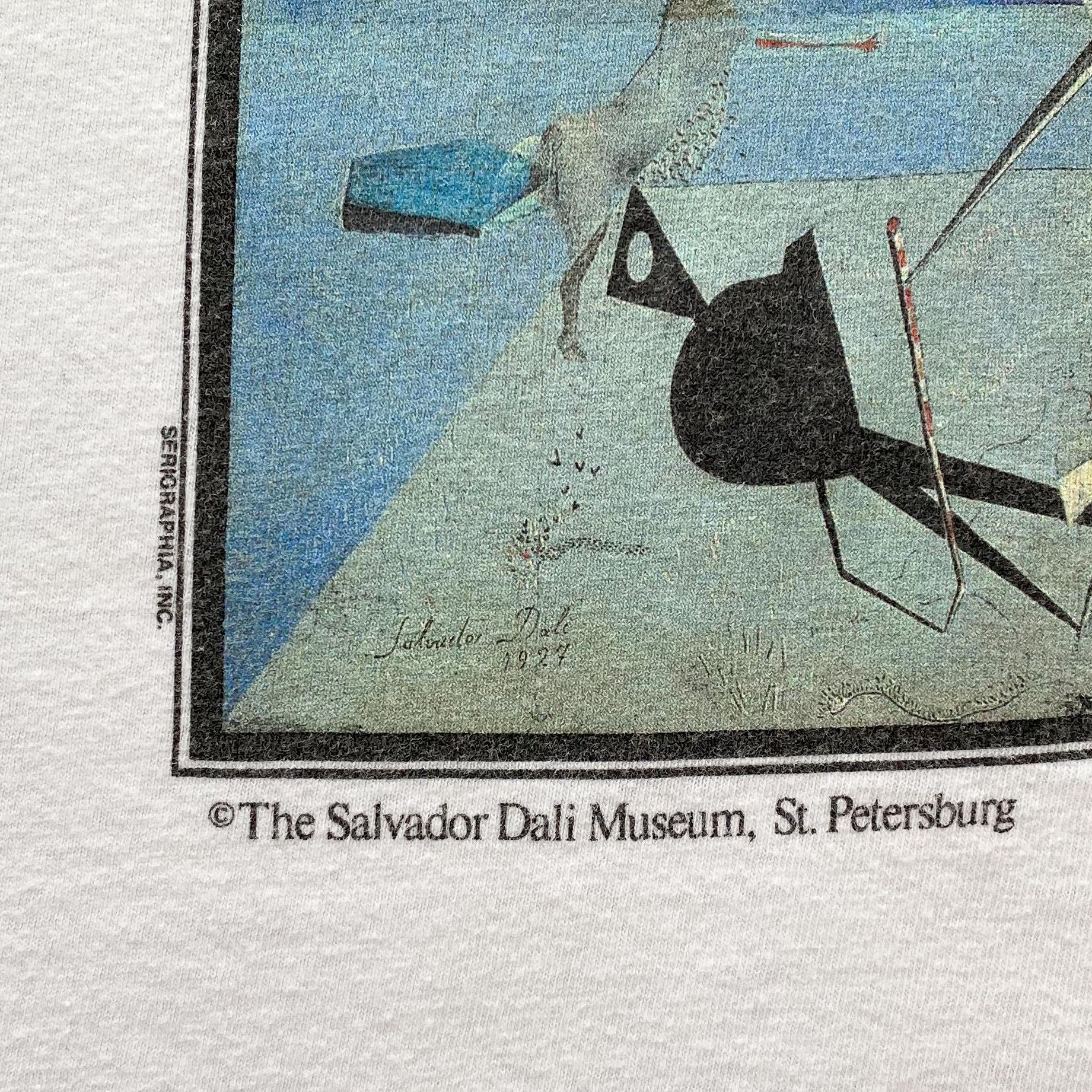 90s Salvador Dali Apparatus and Hand Painting T-shirt