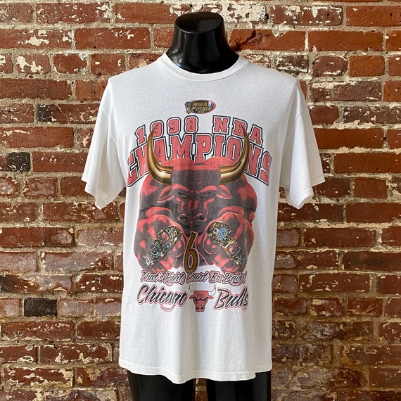 1998年シカゴ・ブルズNBAチャンピオンTシャツ。90年代ヴィンテージ