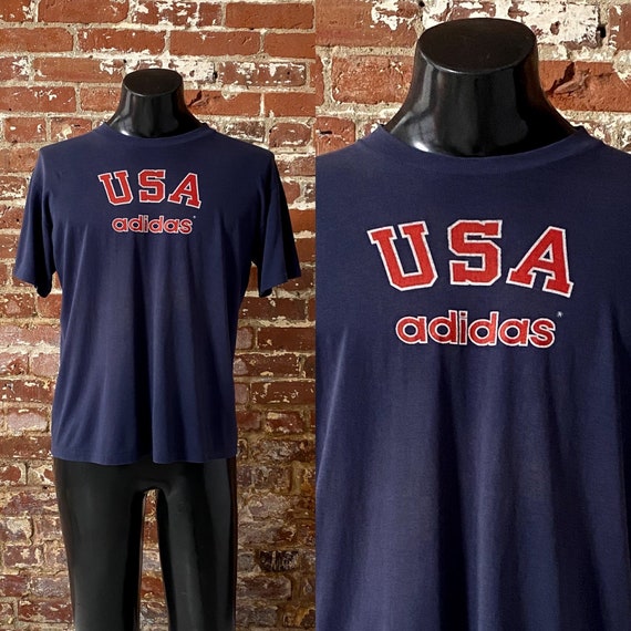 80s Adidas USA Navy Blue T-shirt. Vintage 1980s Adidas USA Graphic