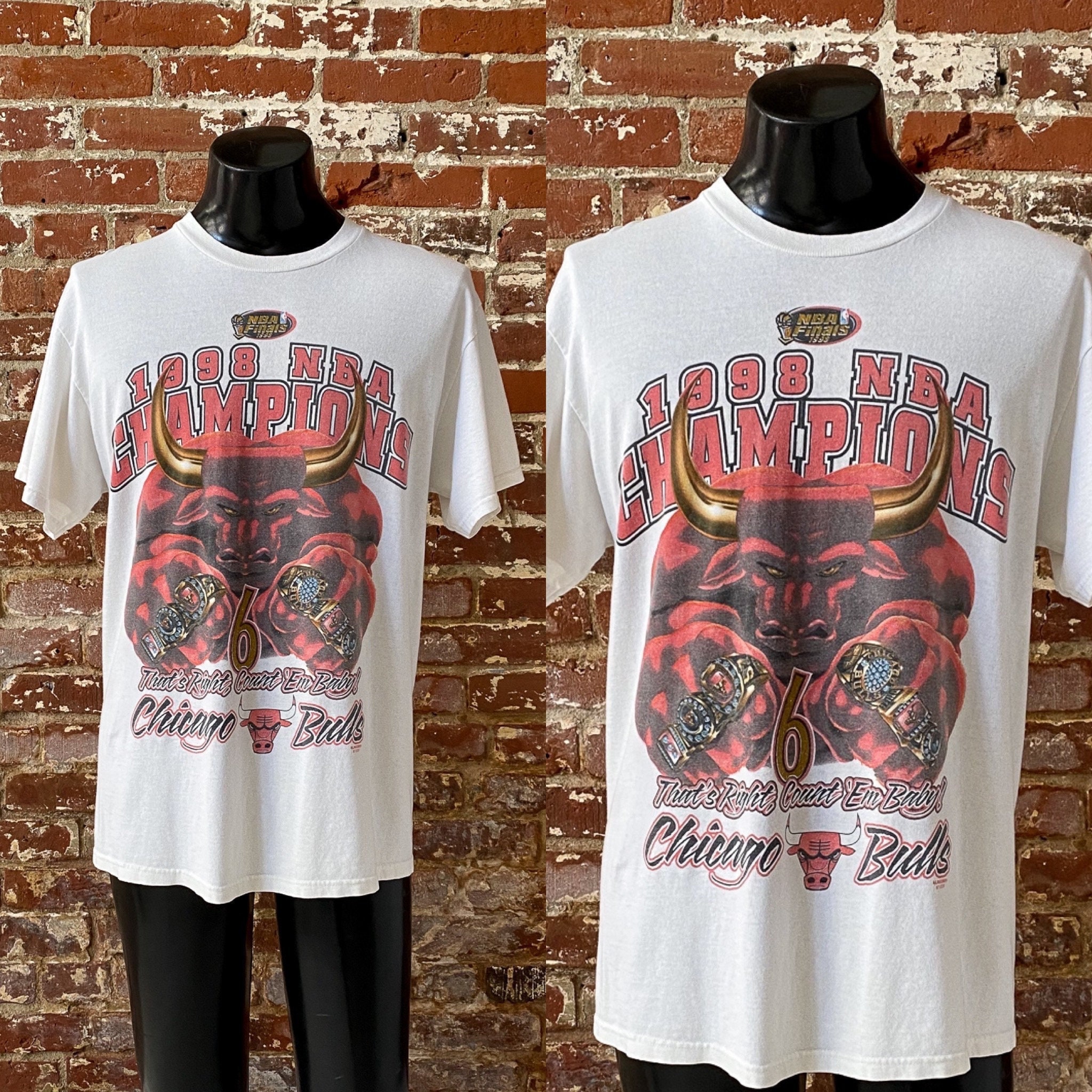 シカゴブルズ 1998 NBAチャンピオン Tシャツ il_fullxfull.5695355961_d1c6.jpg