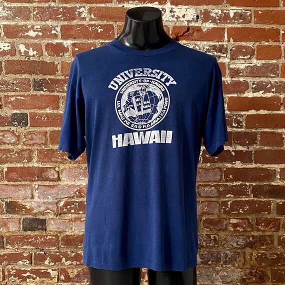 80s University Of Hawaii Navy Blue Graphic T-Shir… - image 2