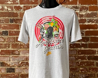1993 Nike Aerospace Jordan Looney Tunes T-shirt. Vintage 90s
