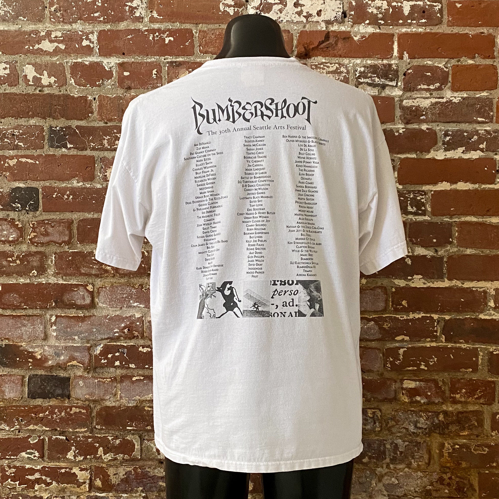 Bumbershoot 2000 Tシャツ 2000 Bumbershoot Music Festival T-shirt. Vintage 00s Bumbershoot