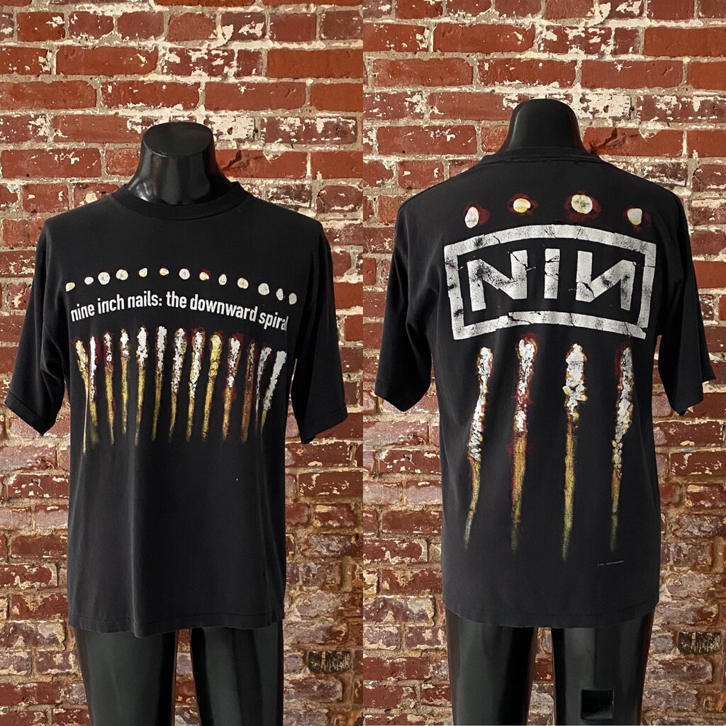 Maglietta Nine Inch Nails Classic Logo - Edizione Limitata 999 Pezzi - Unisex Stone Wash