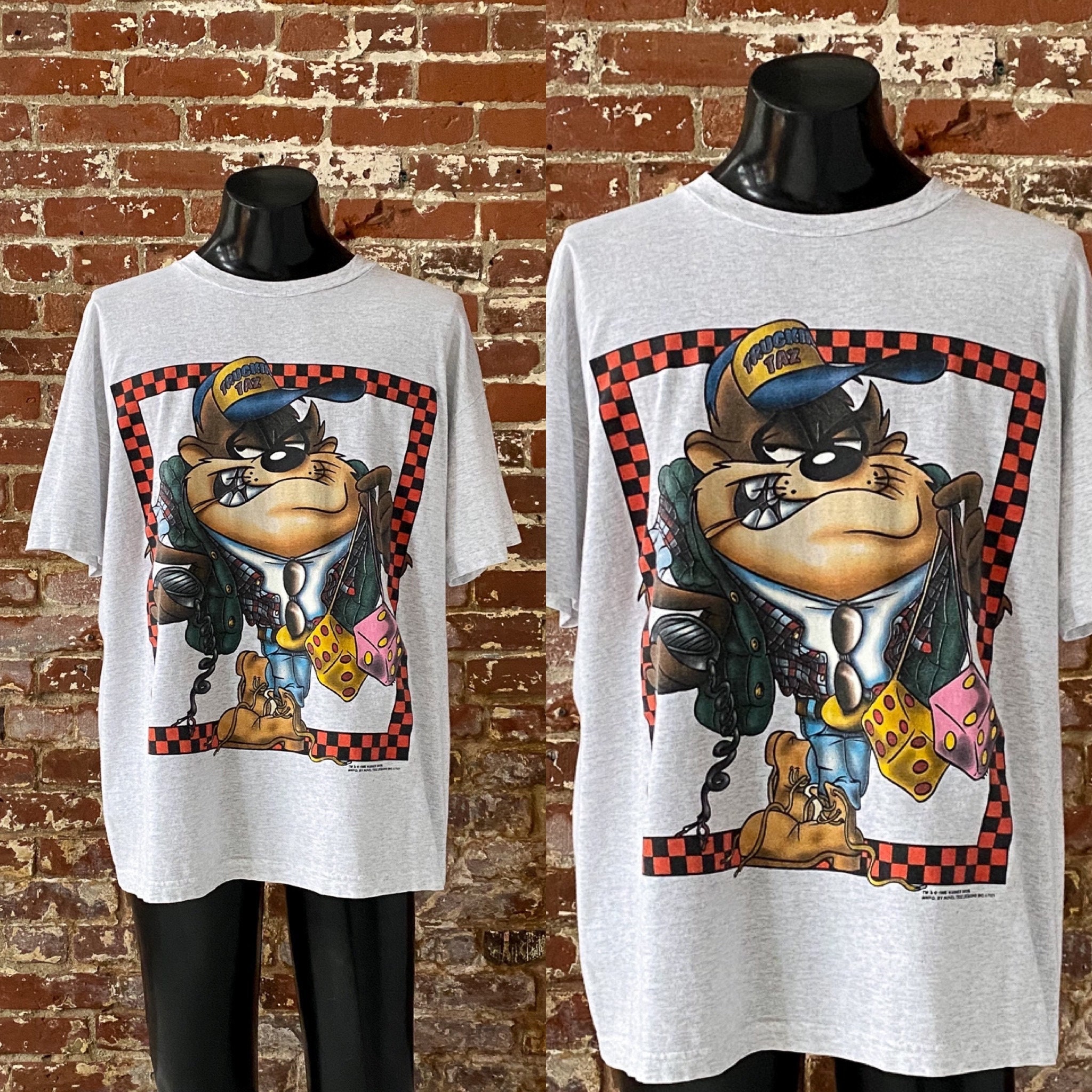 90s Truckin' Taz Looney Tunes T-shirt. Vintage 1995 Trucking Taz