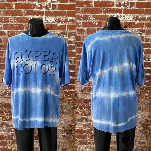 90s Generra Hypercolor Blue Tie Dye T-Shirt. Vintage 1990s Hyper Color Heat Activated Color Changing Tee. Single Stitch - XL 23.5" x 30.5"