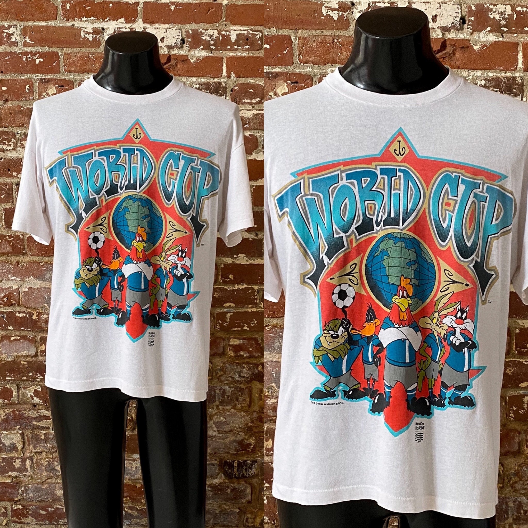 【お買得】 Graphic Tunes Looney Cup World 1994 T-shirt. 90s Vintage トップス