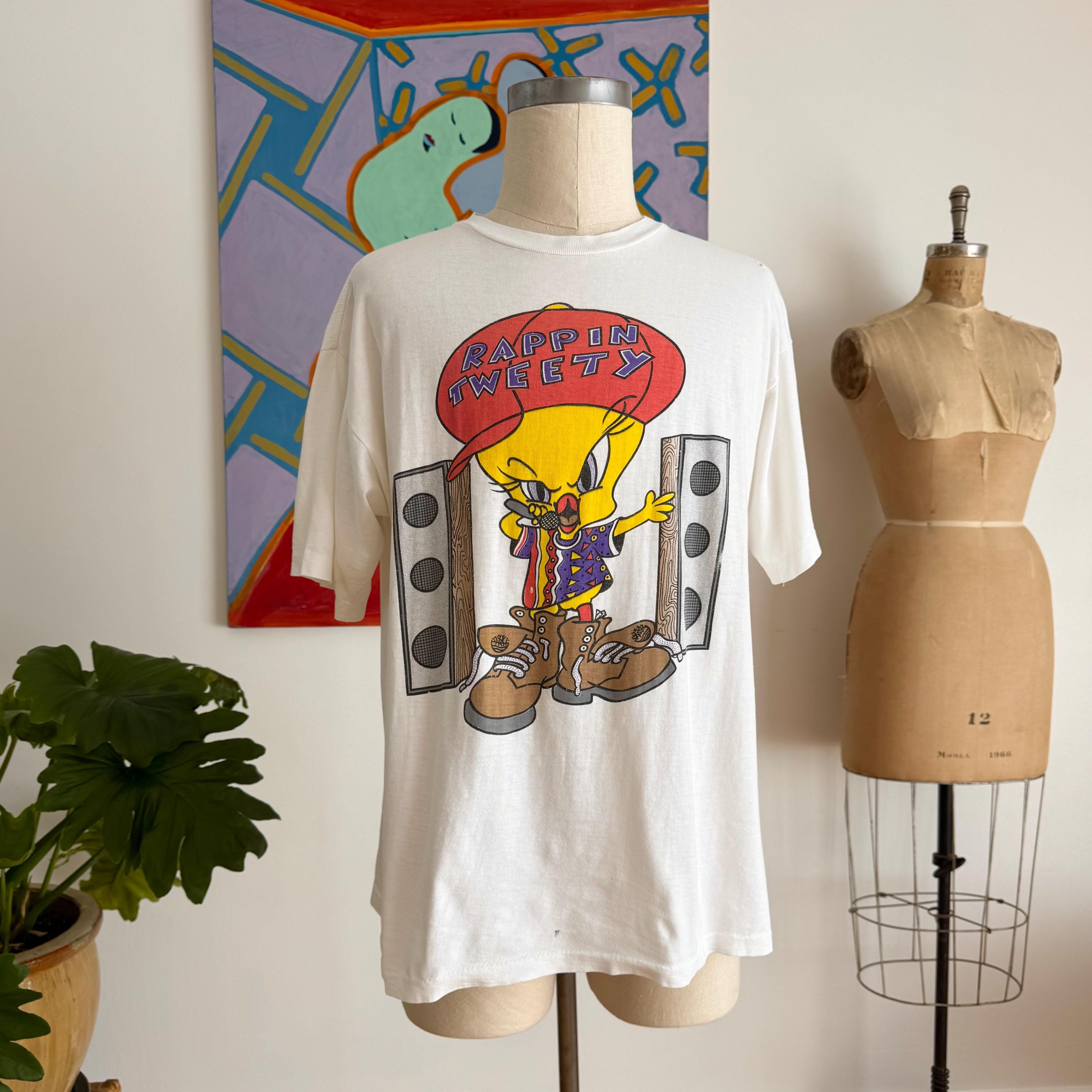 90s Rappin Tweety Looney Tunes T-shirt. Vintage 1990s Bootleg