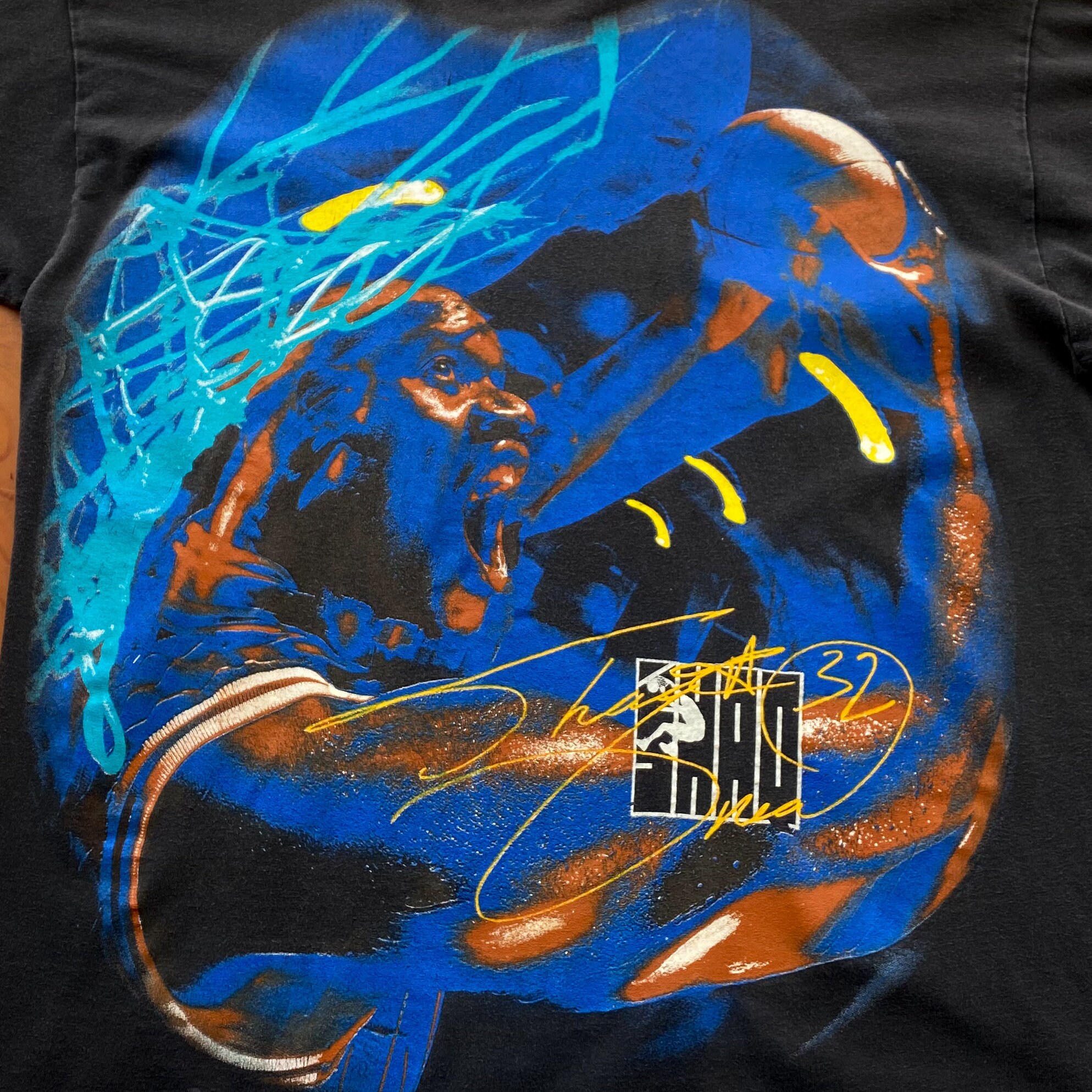 90s Shaq Reebok Big Print Art T-shirt. Vintage 1990s Shaq Reebok
