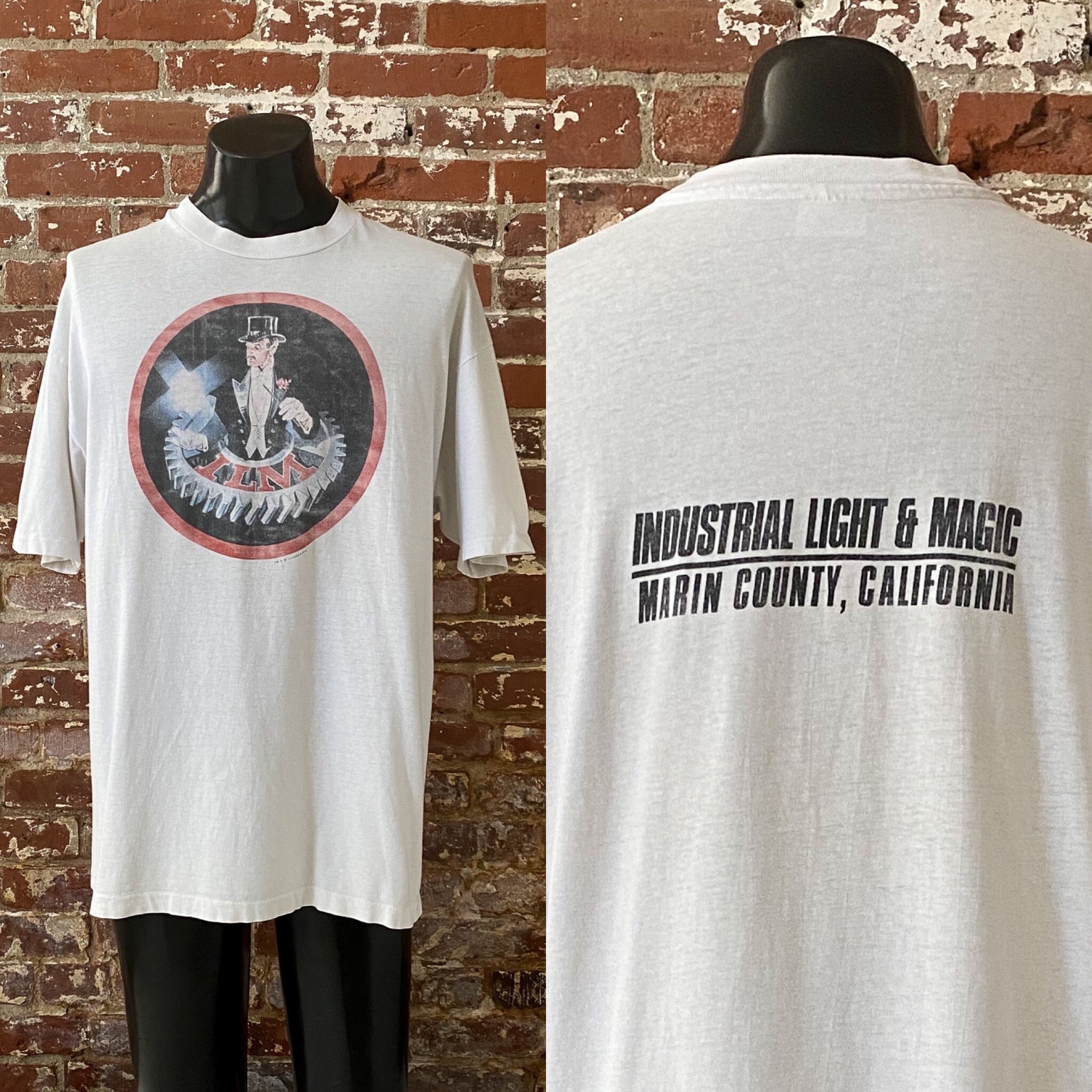 90s Industrial Light & Magic T-shirt. Vintage Early 1990s Star 