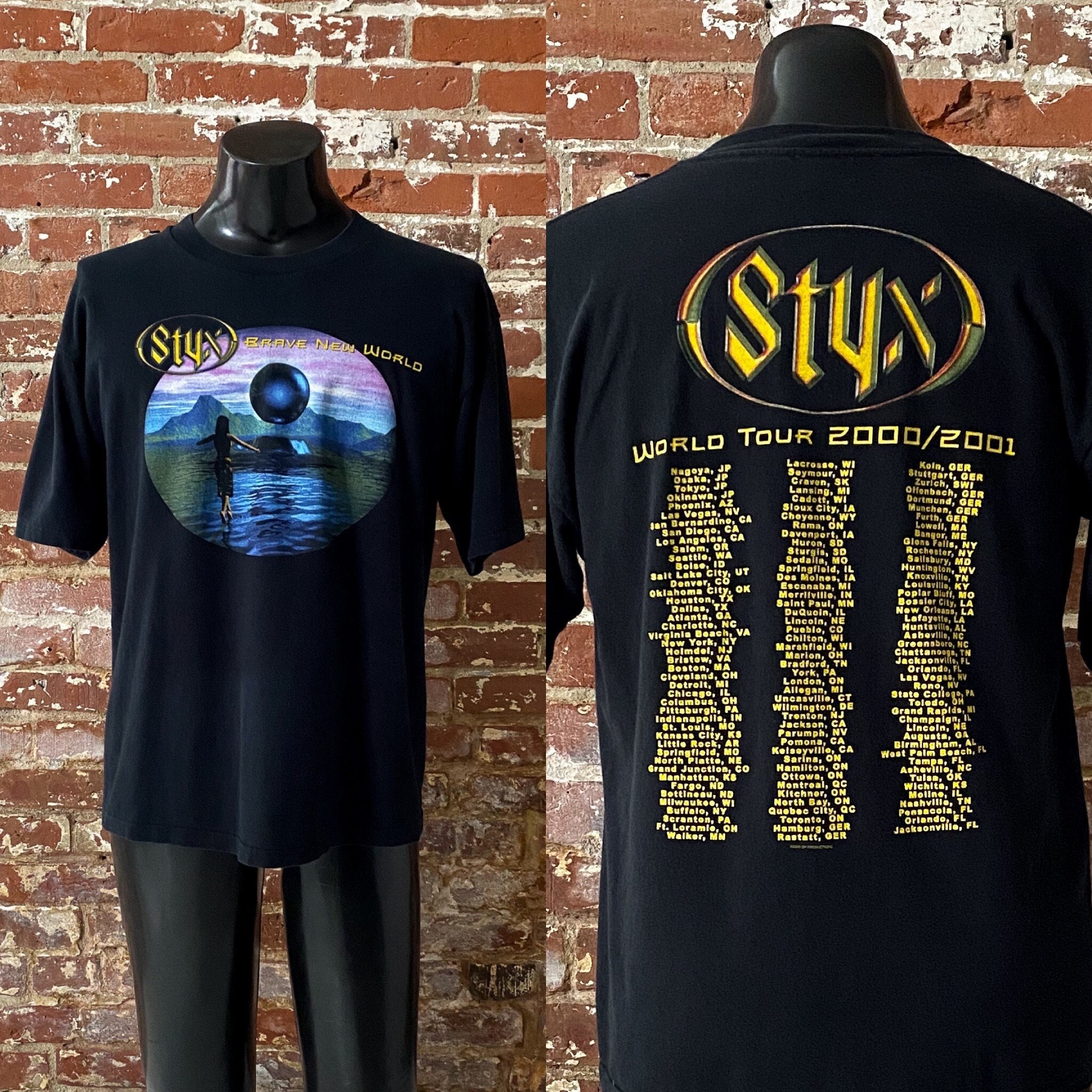 2000/2001 Styx Brave New World World Tour T-shirt. Vintage 00s