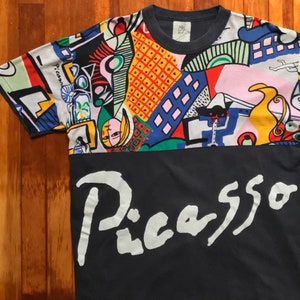 90s Picasso All Over Print Art Print T-Shirt. Rare Vintage 1990s Oversized Print Picasso Modern Art Tee.