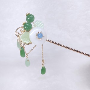 White Jade PoP With Green Elements Surrounded Hair Pin/Asian Hanfu Hair Stick Jewelry Accessories/ Chinese Bridal Hair Pieces defetive green