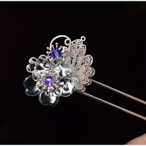 Sterling Silver Retro Hair Pin With Blue Pearls And Butterfly Pom Pom For Women Everywhere main image 0