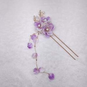 Purple Floral Hair Fork with Tassels, Handcrafted Hanfu Hair Stick, Lavender Resin Flower Hairpin, Bridal Cherry Blossom Headpiece, Kanzashi image 3