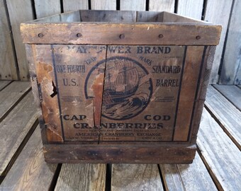 ORIGINAL 1930S CRANBERRY CRATE LABEL MISTLETOE CHRISTMAS CAPE COD CHICAGO NYC