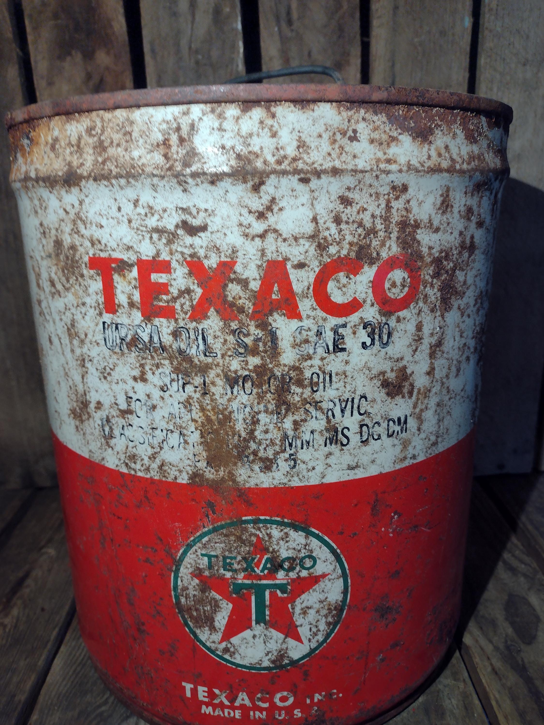 Vintage Texaco Oil Can Gas Station Garage Decor Red White Metal ...